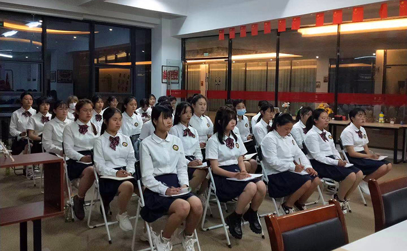 幼儿师范学院学生党支部第七党小组学习会(图3)