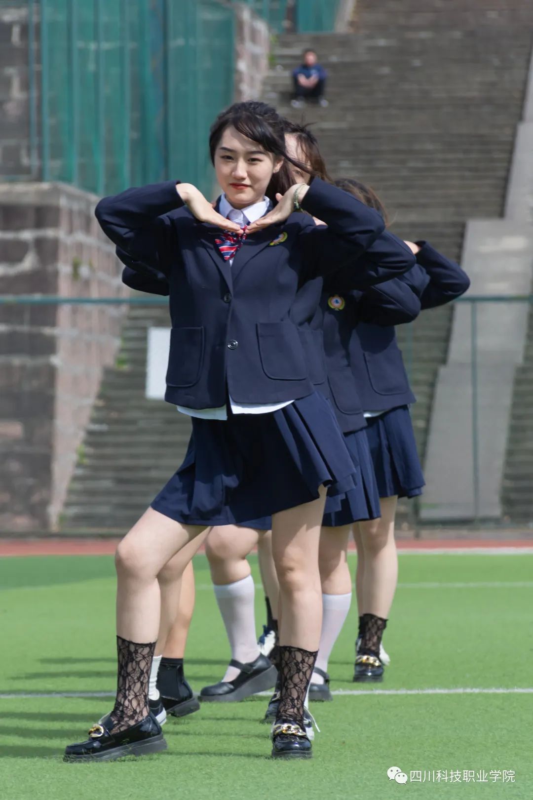 1-22032615113D13.jpg