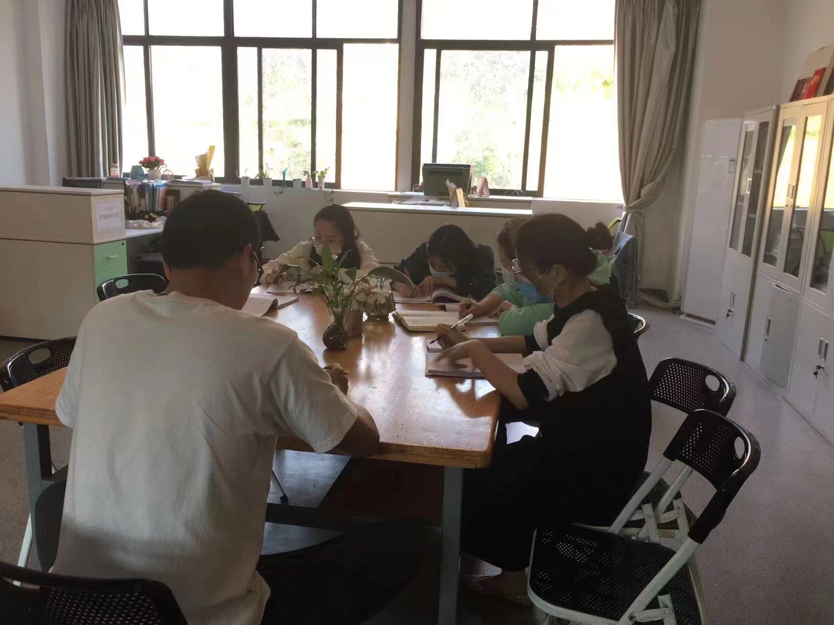 幼儿师范学院召开疫情防控学生管理专题会议(图3)