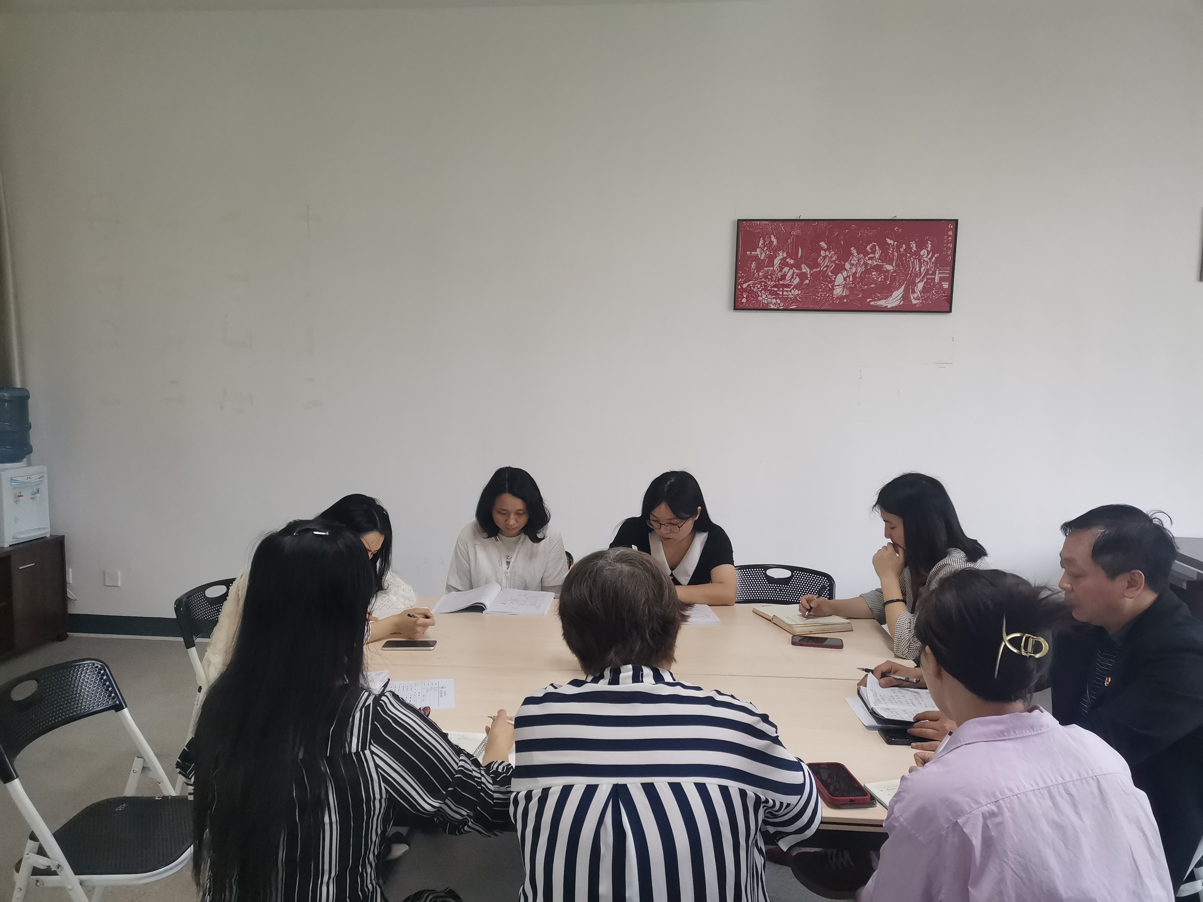 幼儿师范学院组织召开部门工作会议，部署下阶段工作任务(图3)