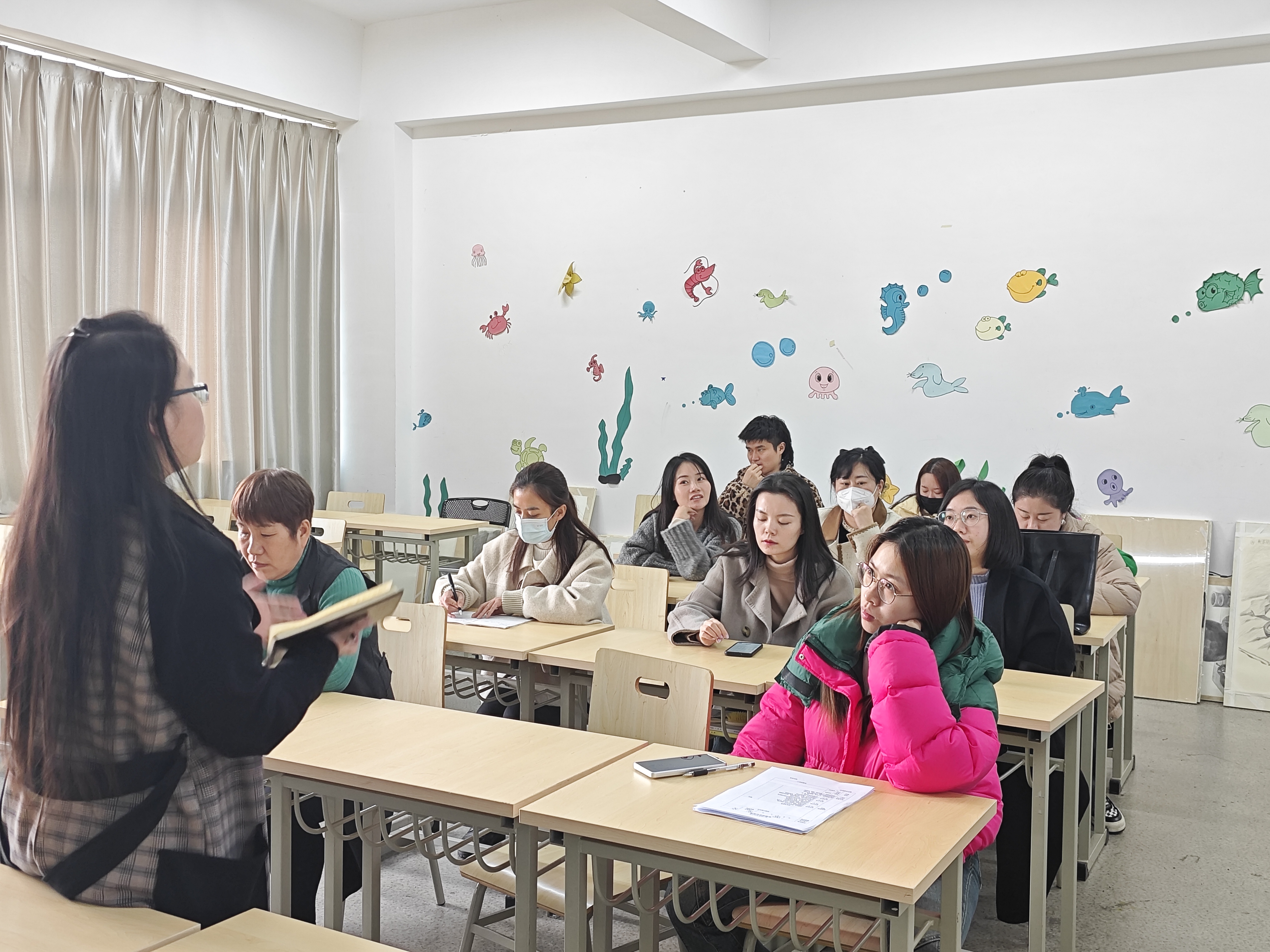 幼儿师范学院组织召开教学会议(图3)