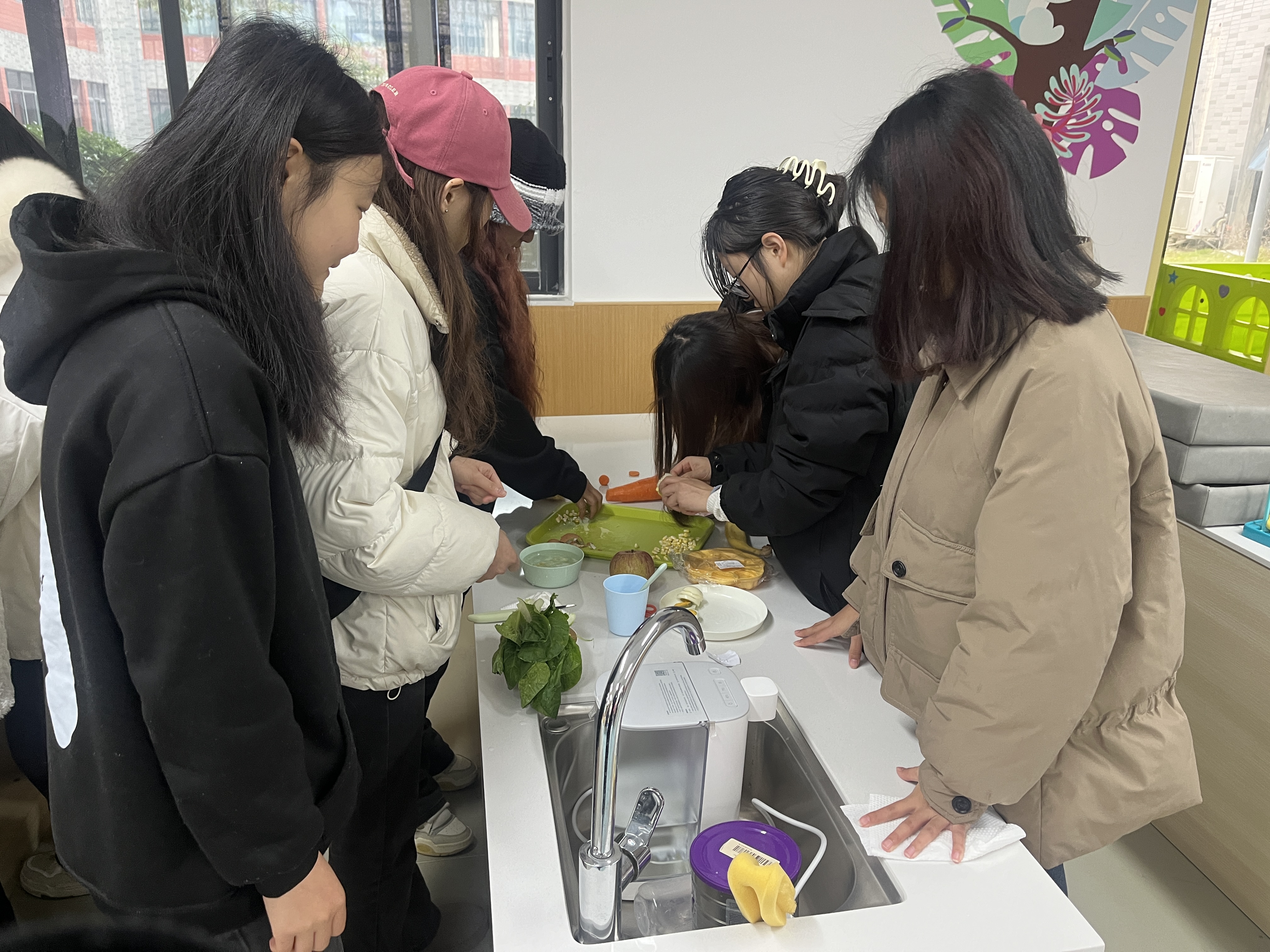 “食”不可挡，“胃”你而来 | 幼儿师范学院婴幼儿辅食制作实训课(图4)