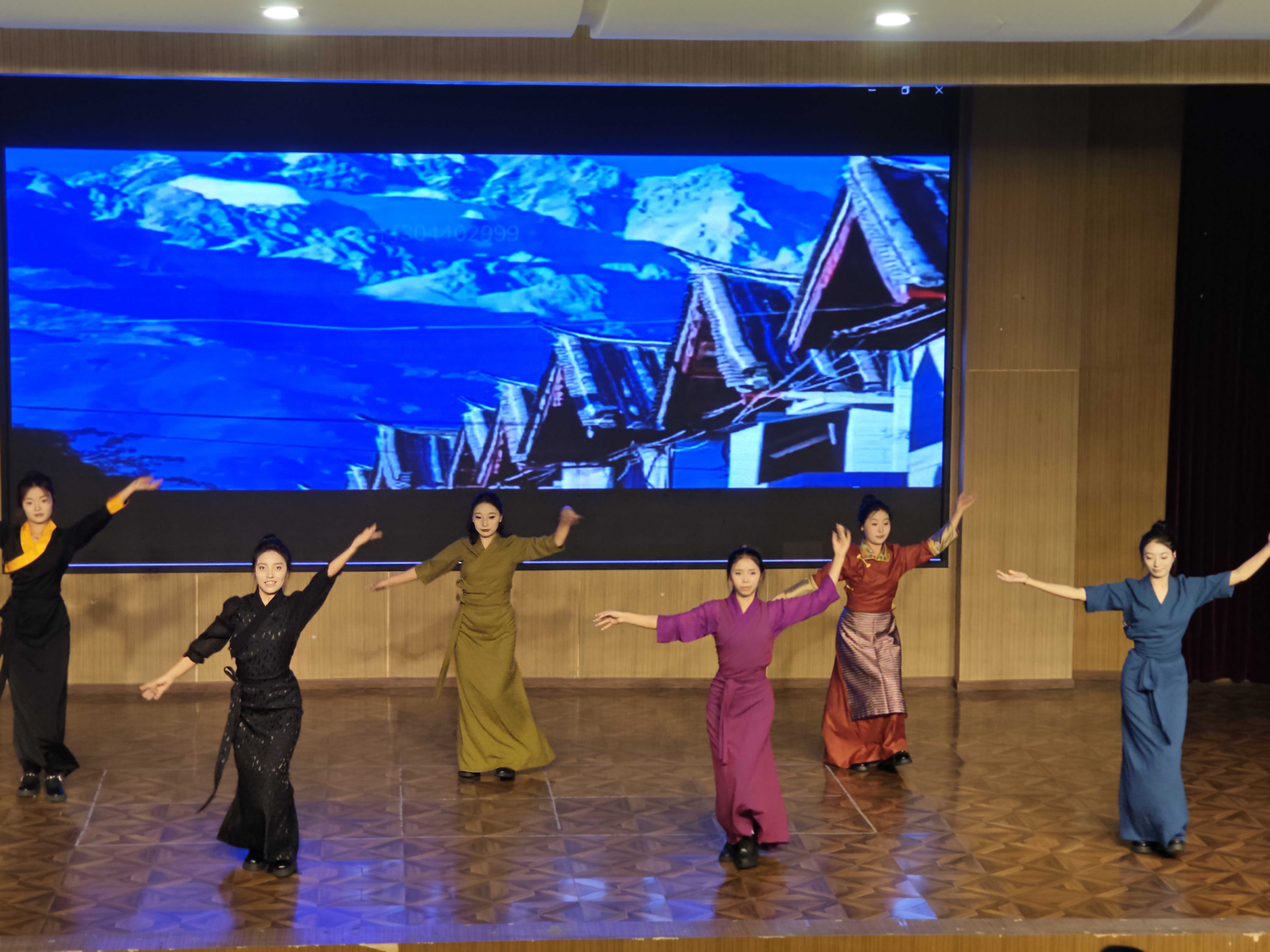 在川科“艺”起来！幼儿师范学院音乐厅举办欢迎“浙派名师团”文艺展演(图9)