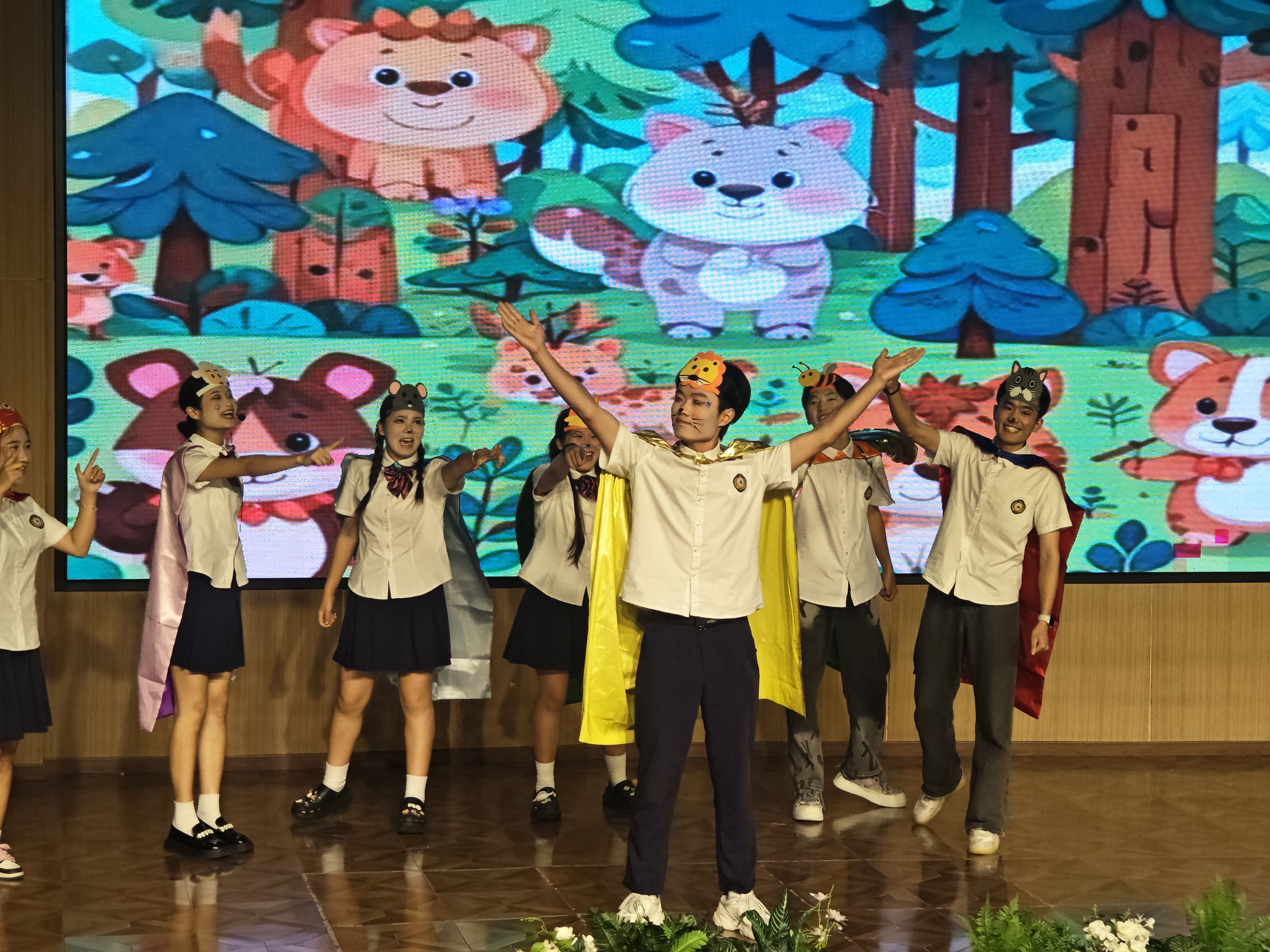 我院举办2024年《幼儿文学与戏剧创编》教学成果展示—童话剧创编表演(图1)